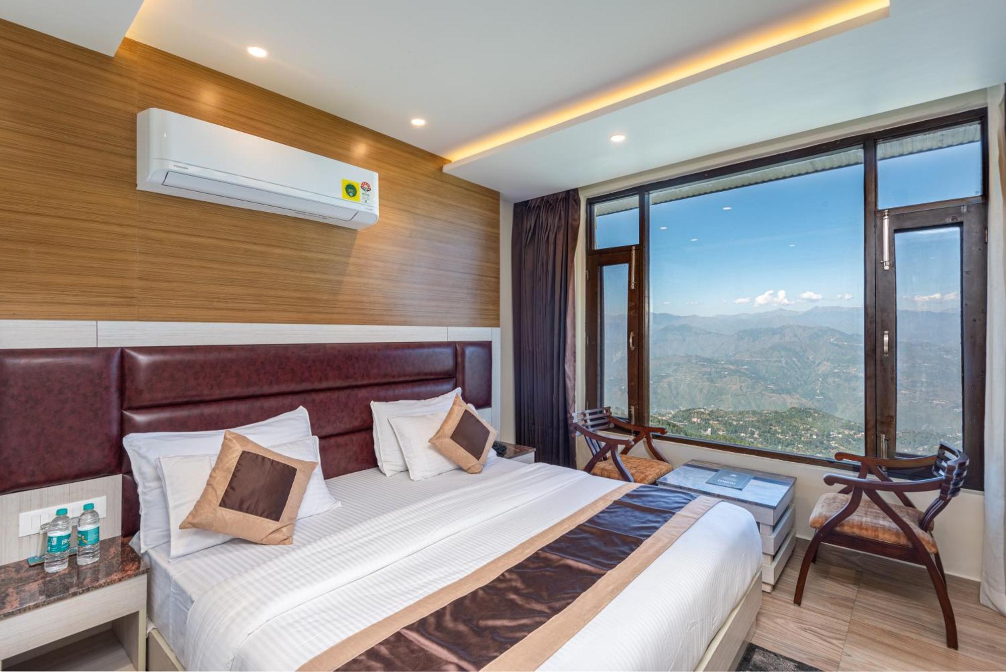 The Seasons Dalhousie - Best Valley View & Mountain View Hotel In Далхаузи Екстериор снимка
