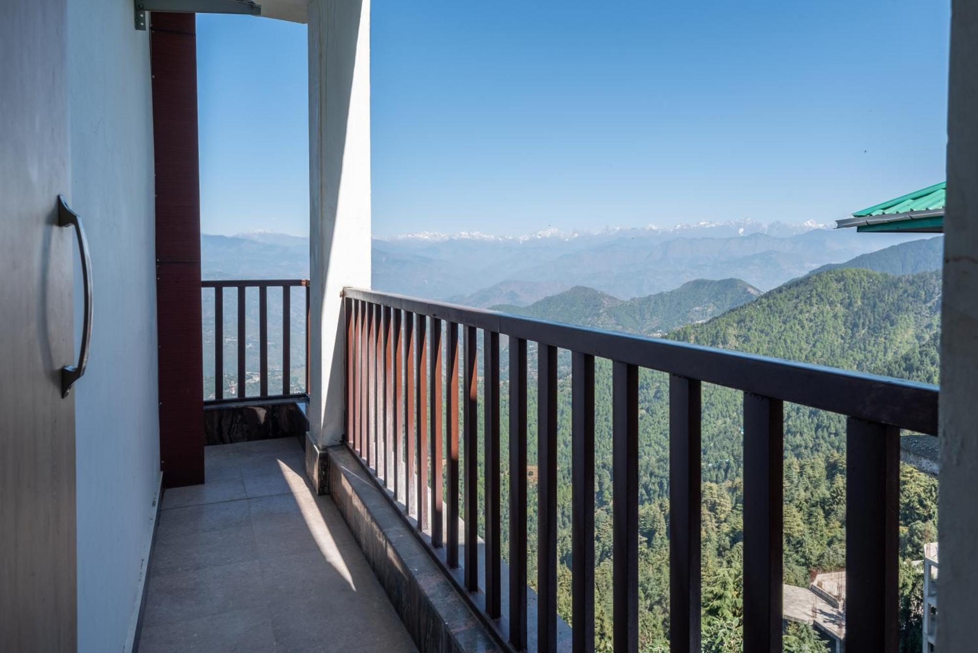 The Seasons Dalhousie - Best Valley View & Mountain View Hotel In Далхаузи Екстериор снимка